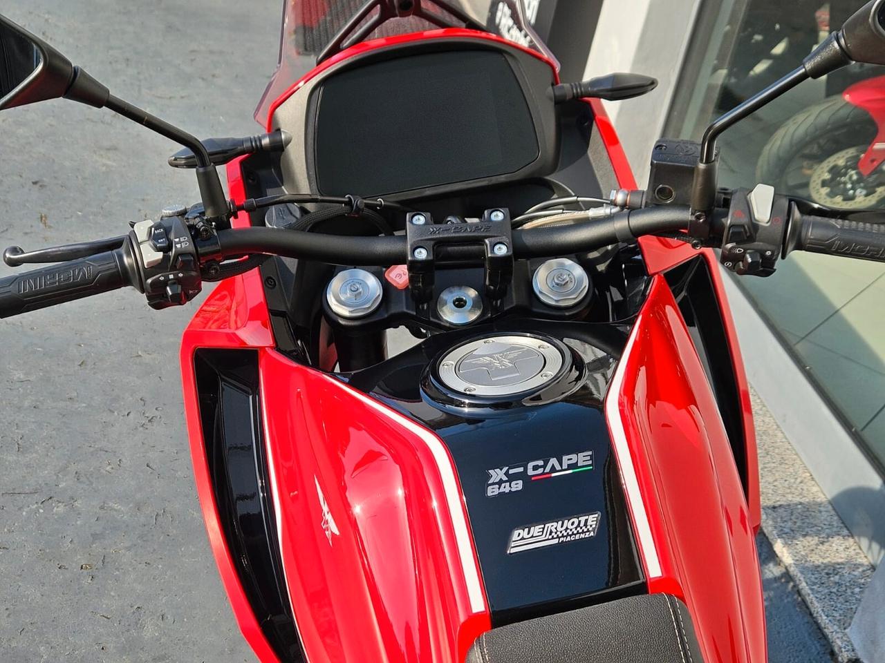Moto Morini X-Cape 650 cerchi oro - 2023