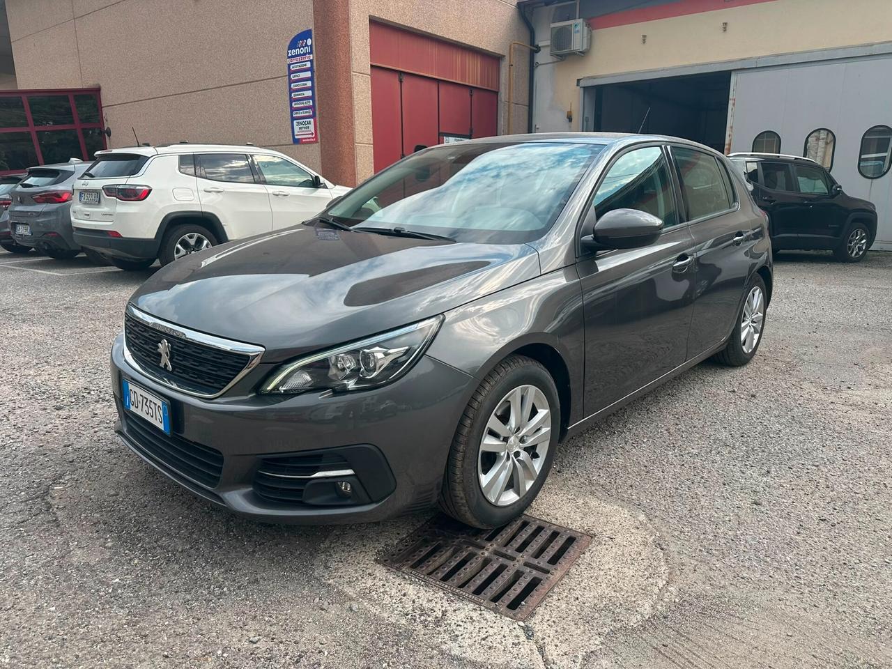 Peugeot 308 BlueHDi 130 S&S Active