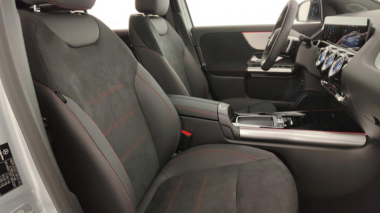 Mercedes-Benz GLA 200 d automatic