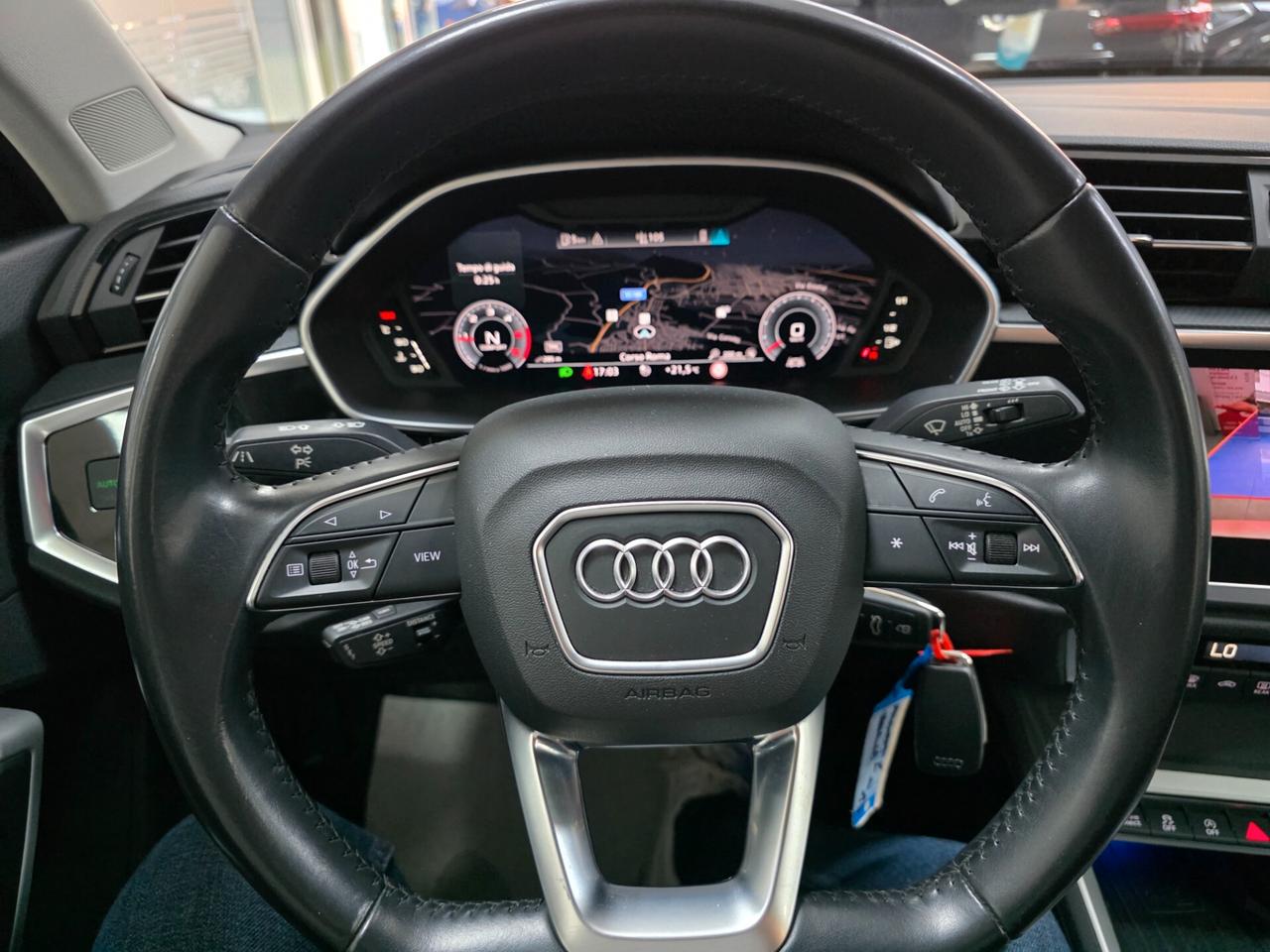 Audi Q3 35 TDI S tronic Business Advanced
