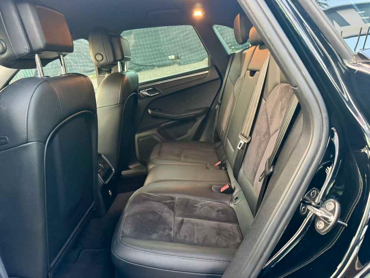 PORSCHE MACAN 2.0 BENZINA 245 CV