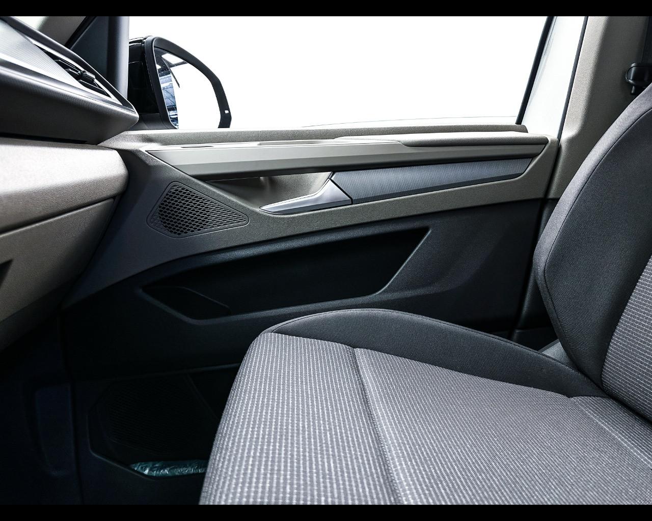 VOLKSWAGEN Multivan 7ª '21-> - Multivan 1.5 PHEV DSG 4Motion Space