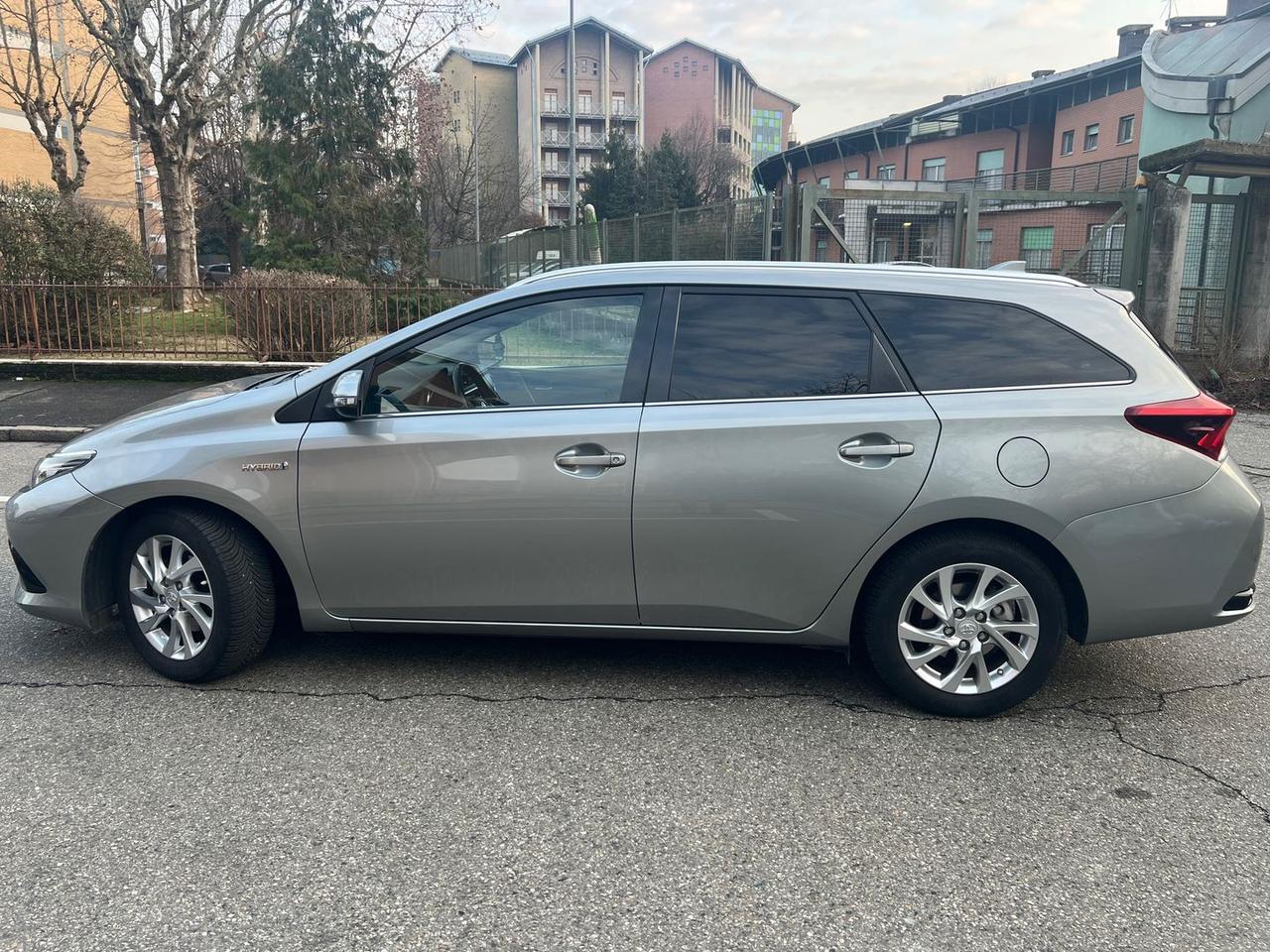 Toyota Auris Business 1.8 HEV #8840