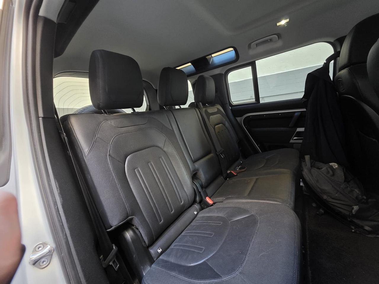 LAND ROVER DEFENDER 7 POSTI