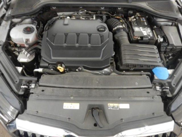 SKODA Octavia 2.0 TDI EVO SCR 150 CV DSG Wagon Executive