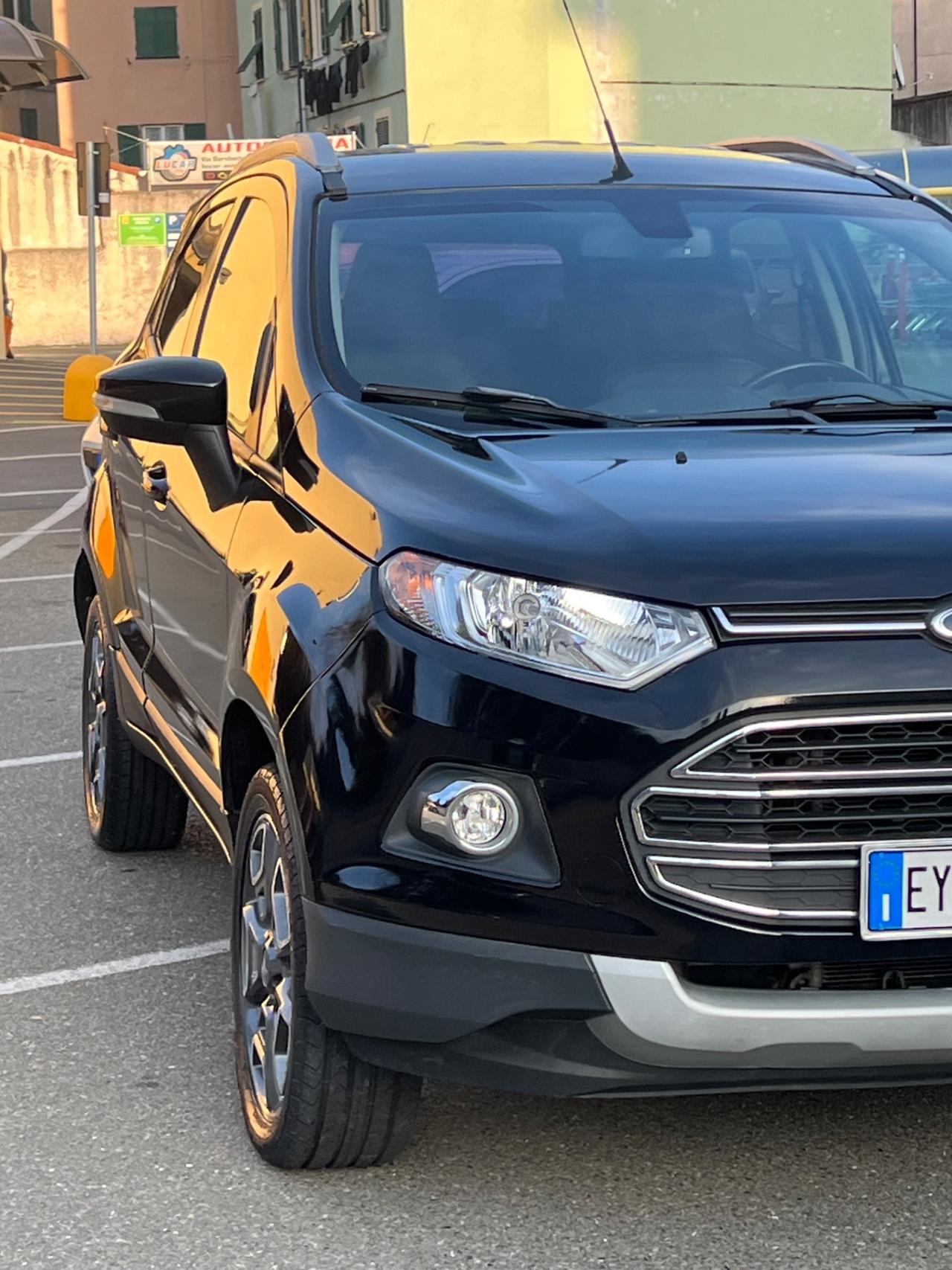 Ford EcoSport 1.5 110 CV Titanium super accessoriata