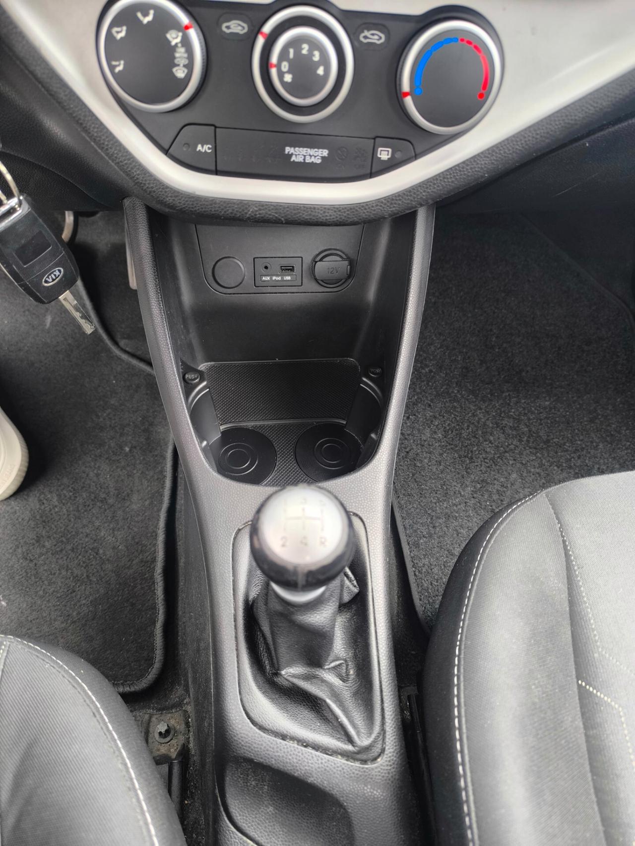 Kia Picanto 1.0 12V 5 porte Glam