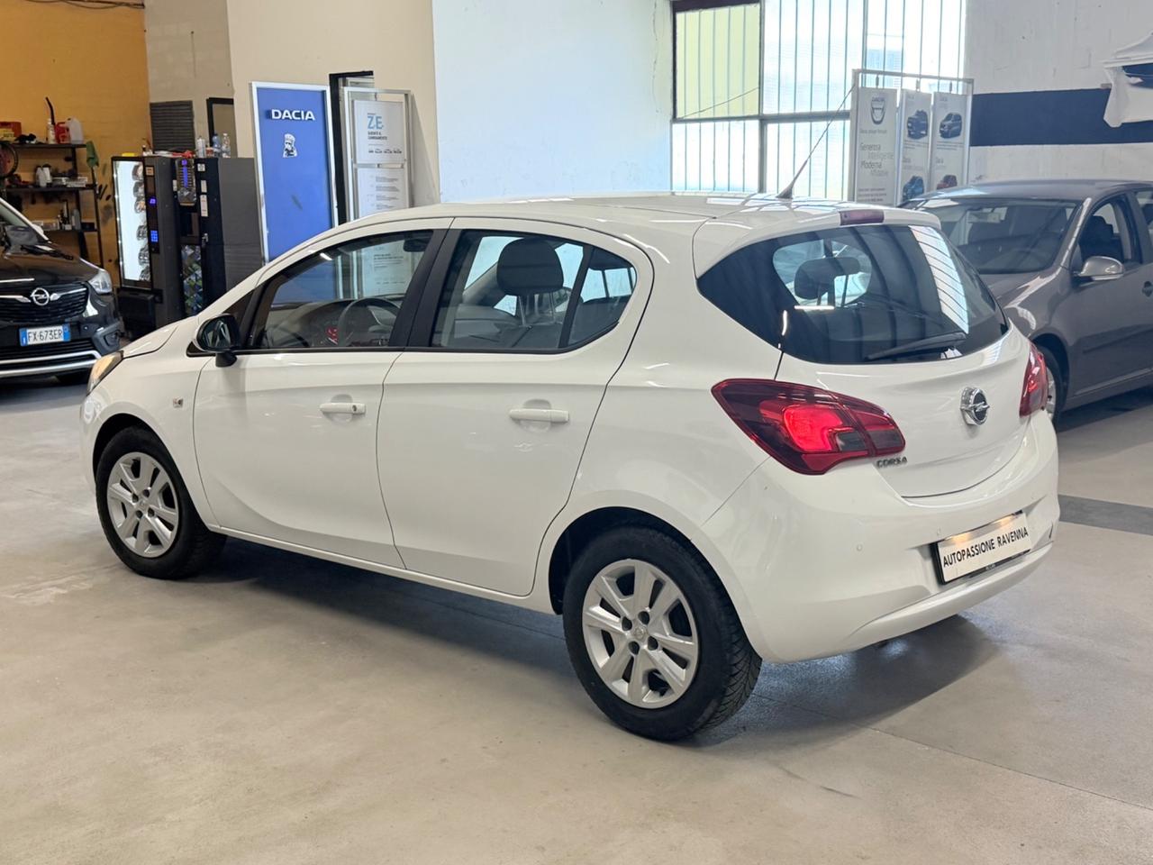Opel Corsa 1.4 90CV GPL Tech 5 porte Cosmo