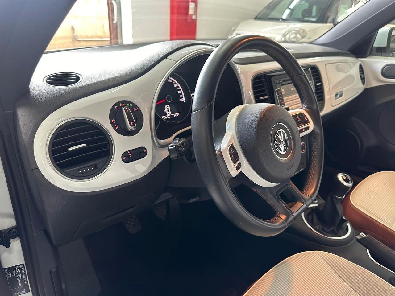 Volkswagen Maggiolino 1.6 TDI Sport