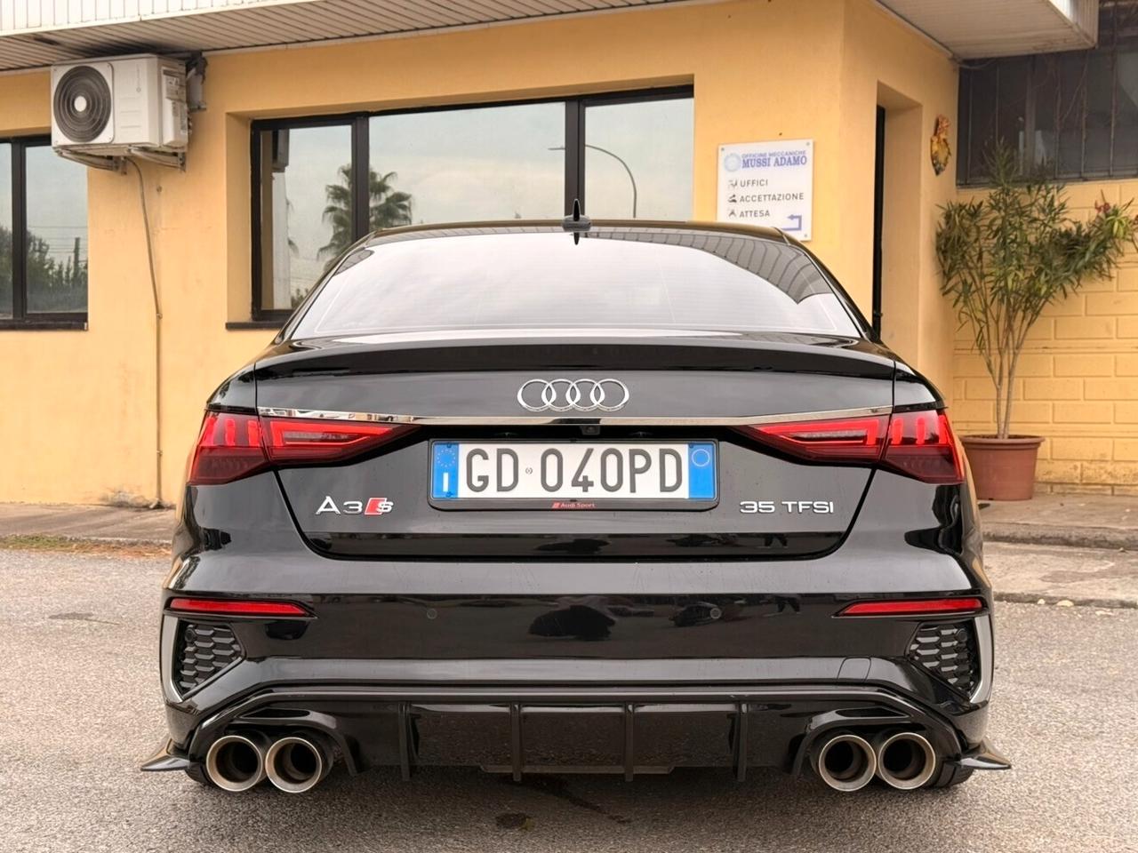 Audi A3 Sedan 35 TFSI S line Tronic edition
