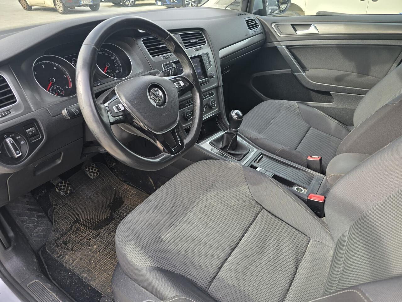 Volkswagen Golf 1.6 TDI 5p. Trendline BlueMotion T