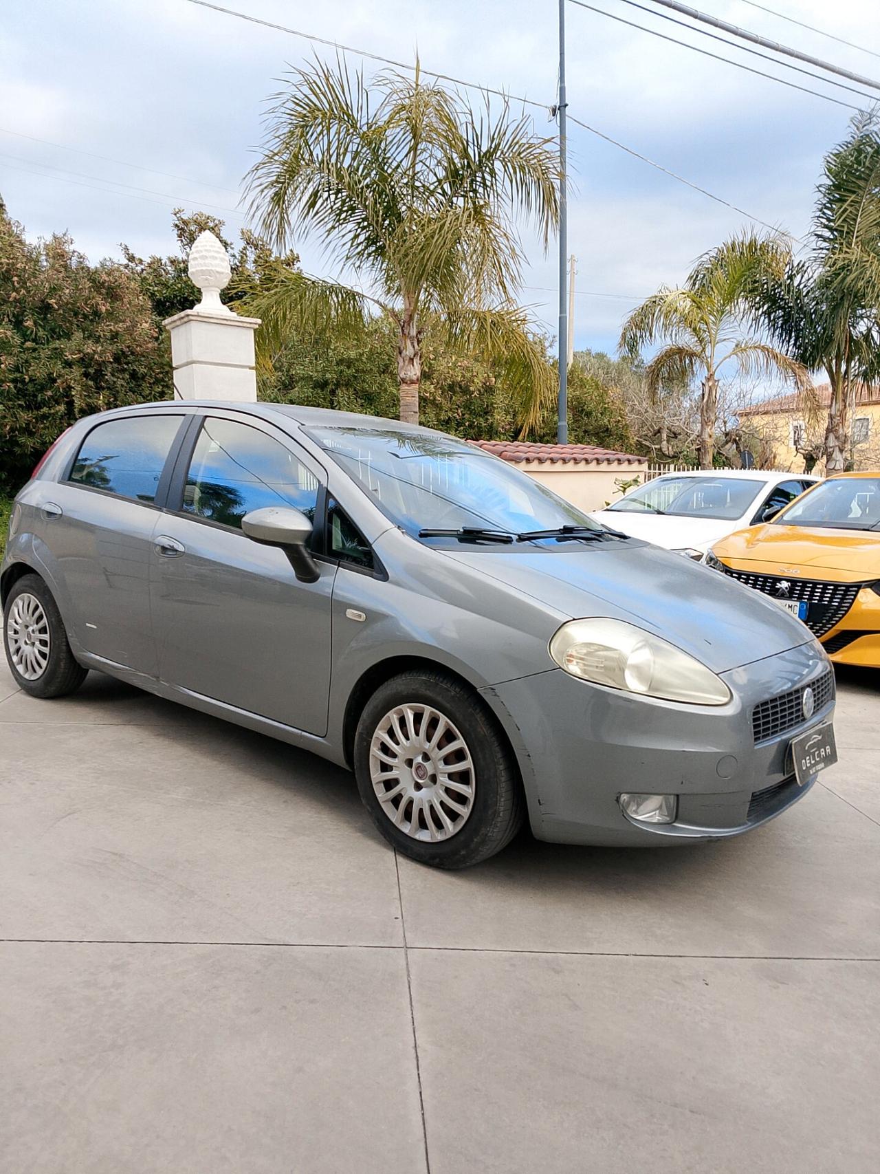 Fiat Grande Punto 1.3 MJT 90 CV 5 porte Dynamic