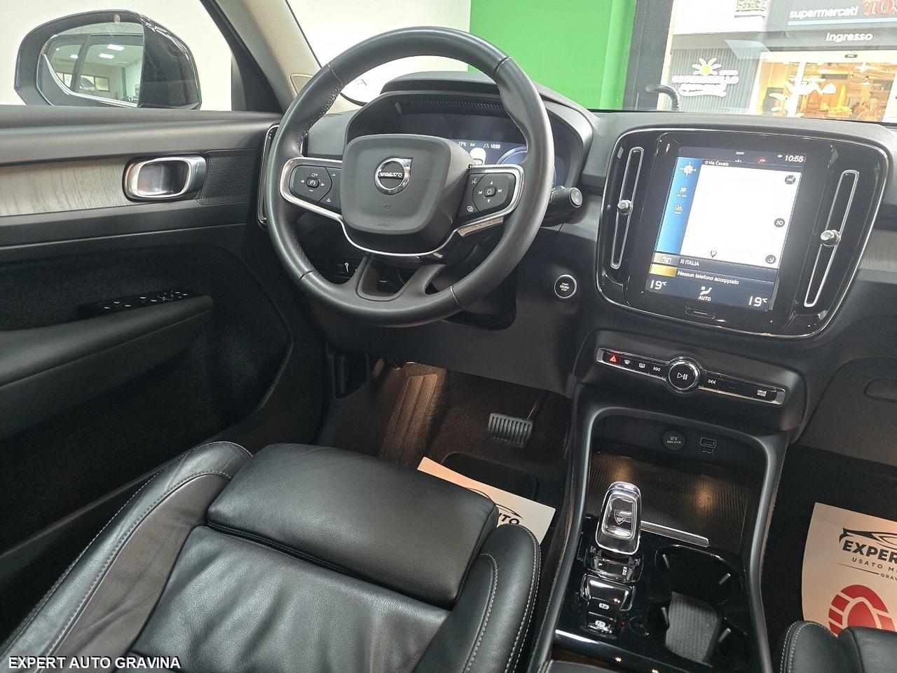 VOLVO XC40 INSCRIPTION PLUG-IN
