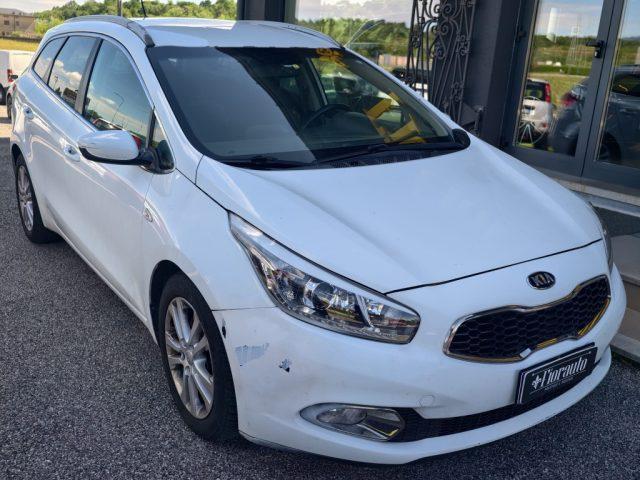 KIA cee'd 1.6 CRDi 110 CV SW X COMMERCIANTI
