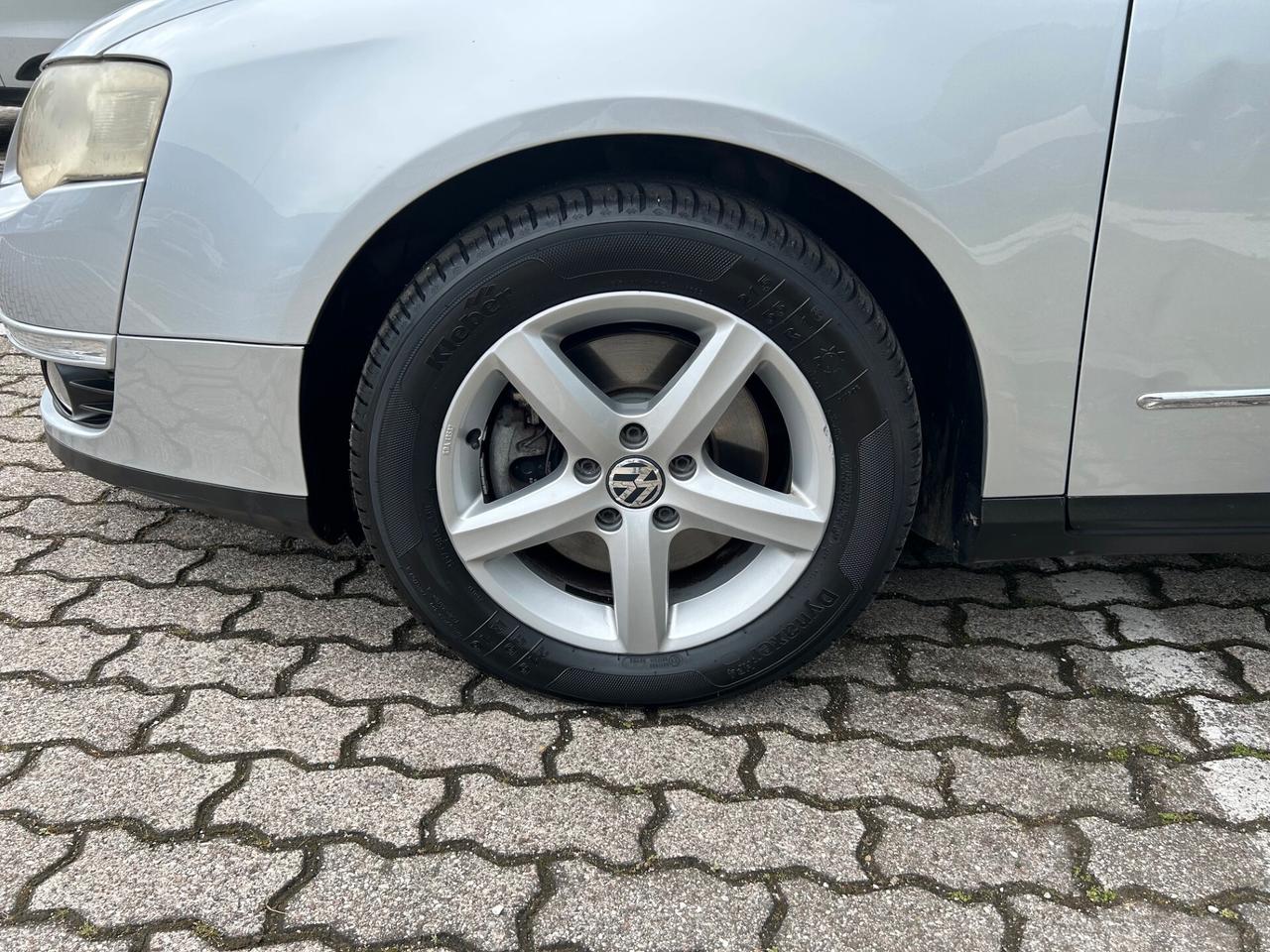 Volkswagen Passat Variant 2.0 tdi Comfortline dpf