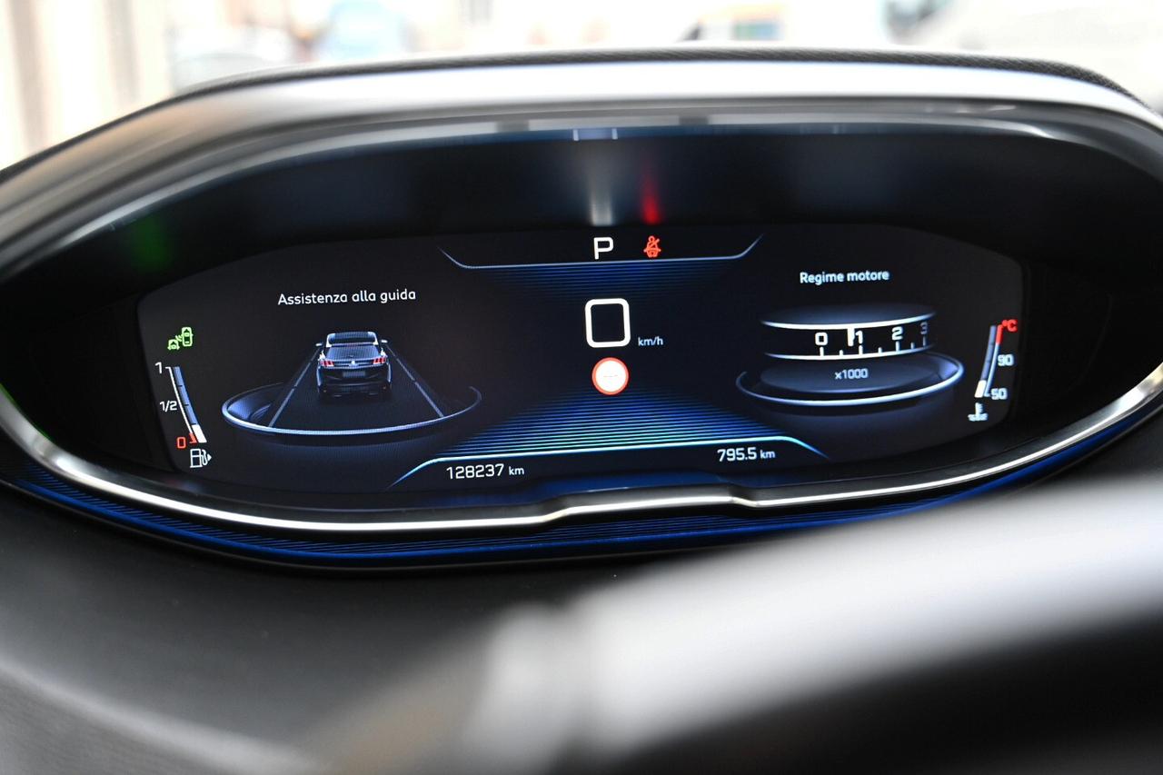 Peugeot 3008 BlueHDi 130 S&S EAT8 Allure