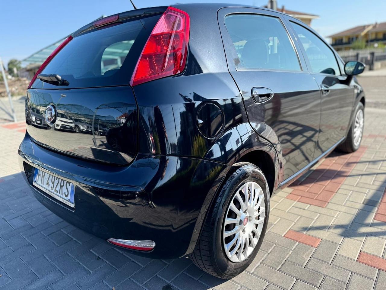 Fiat Punto 1.3 MJT 95CV Street IVA ESPOSTA