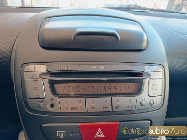 TOYOTA Aygo 1.0 12V VVT-i 5 porte Lounge