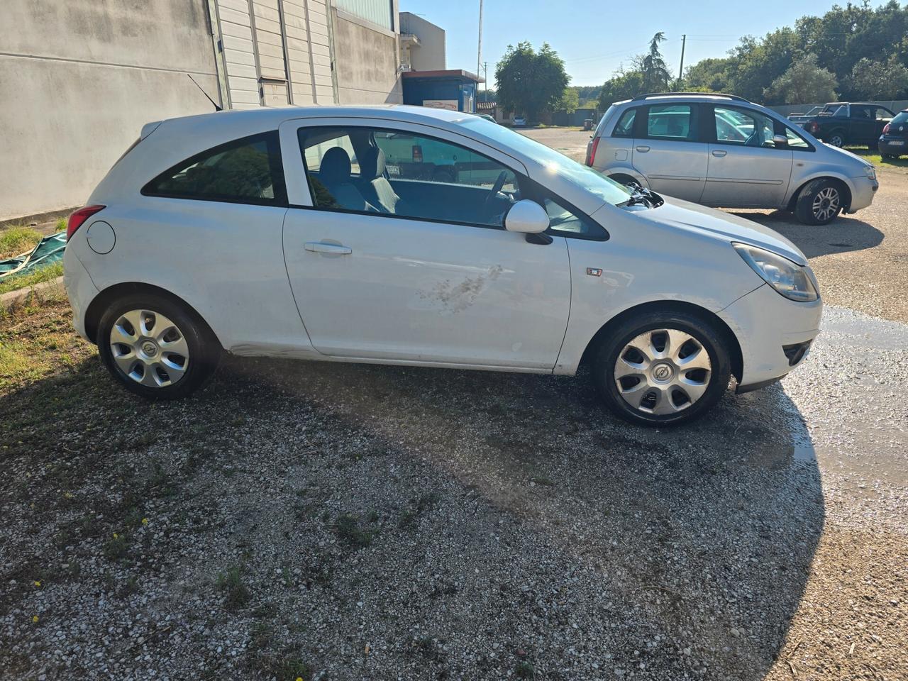 Opel Corsa 1.4 16V 3 porte AUTOMATICA