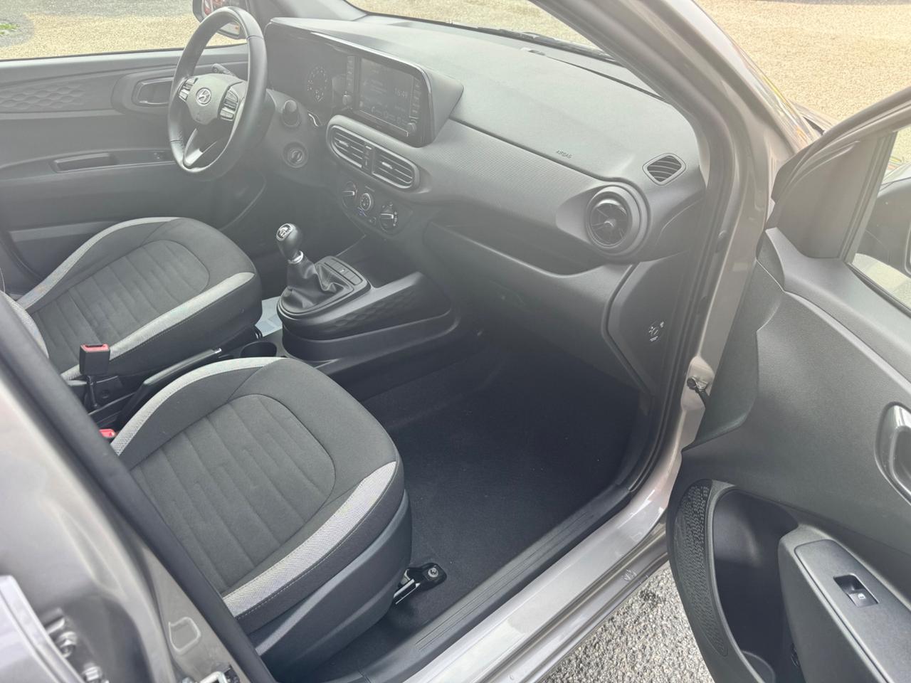 Hyundai i10 1.0 MPI Tech No Obbligo Finanz.