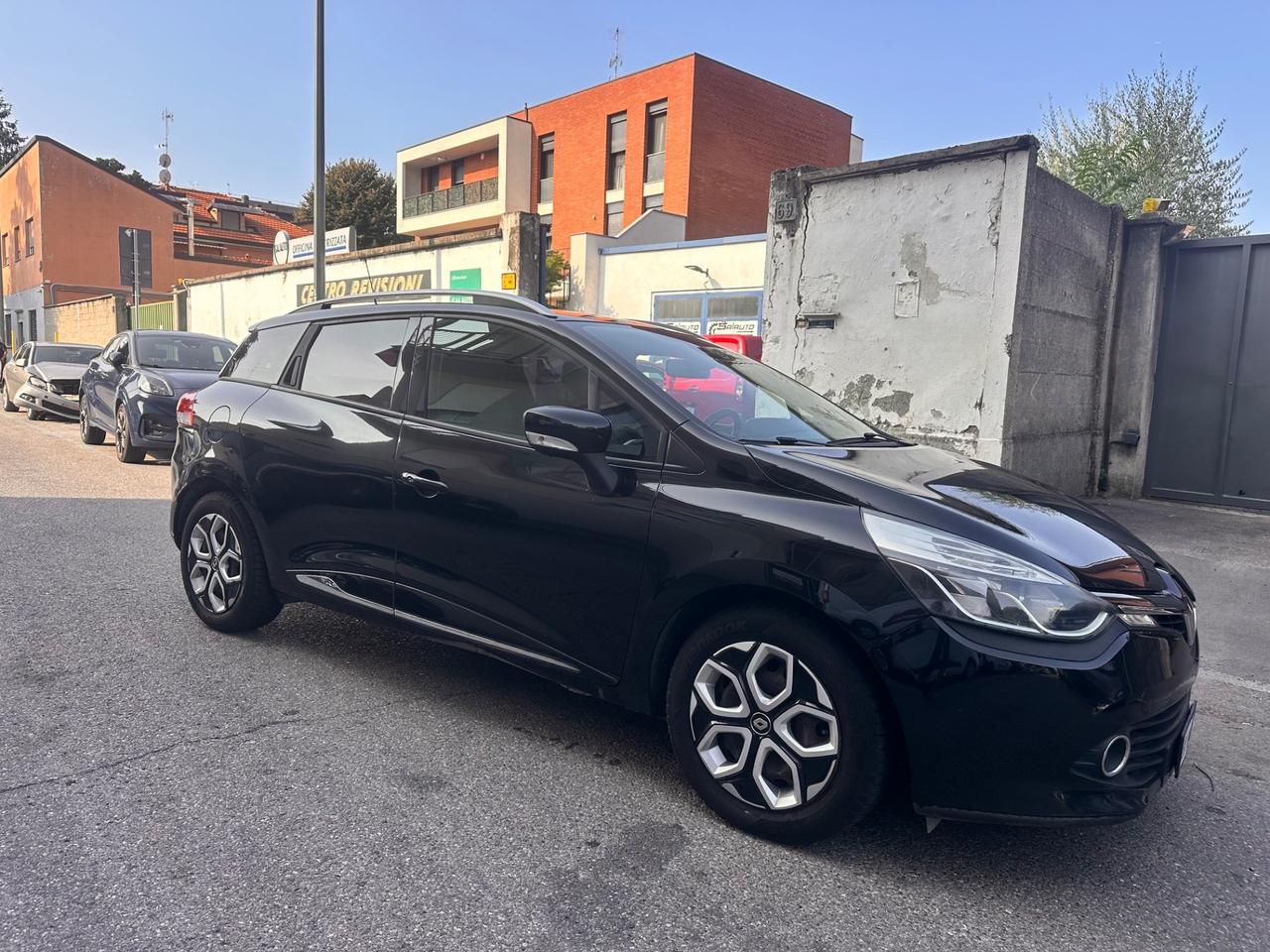Renault Clio 1.5 dCi 90CV SporTour - N1 4 posti