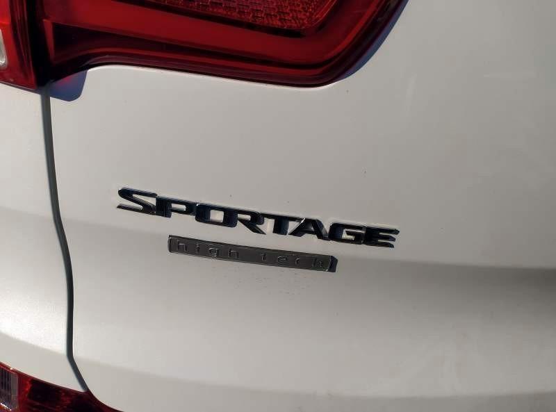Kia Sportage 1.7 CRDI VGT 2WD high tech