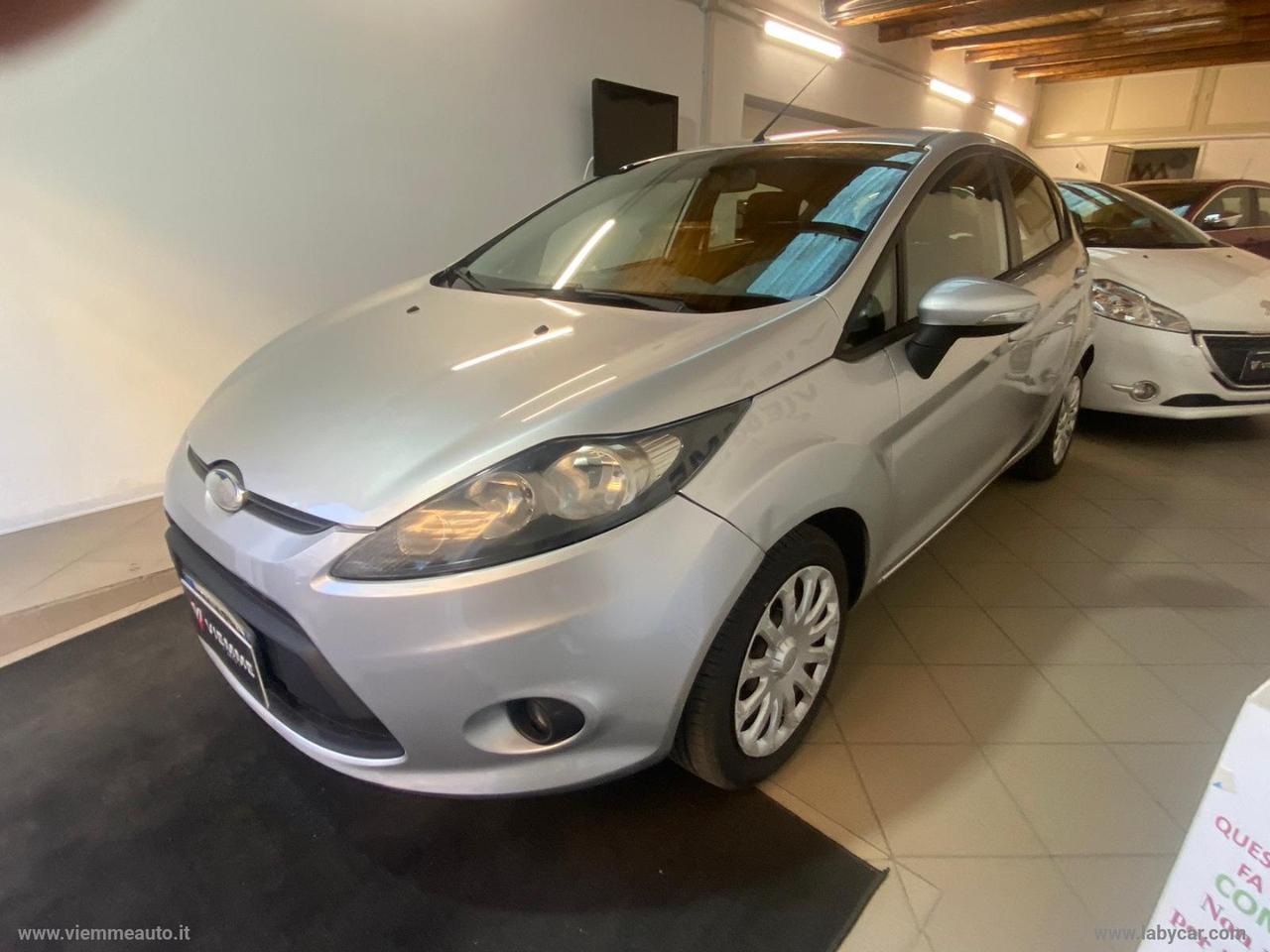 FORD Fiesta 1.6 TDCi 90 CV 5p. Titanium