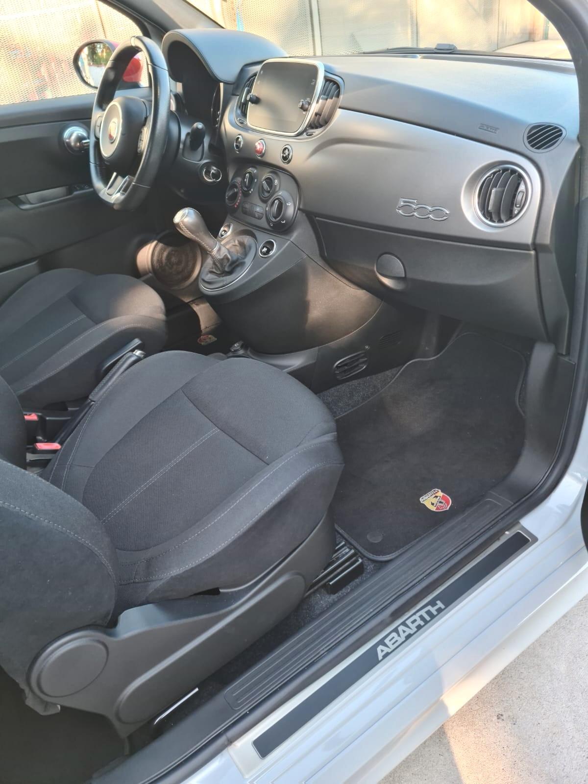 Abarth 595 1.4 Turbo T-Jet 160 CV Pista