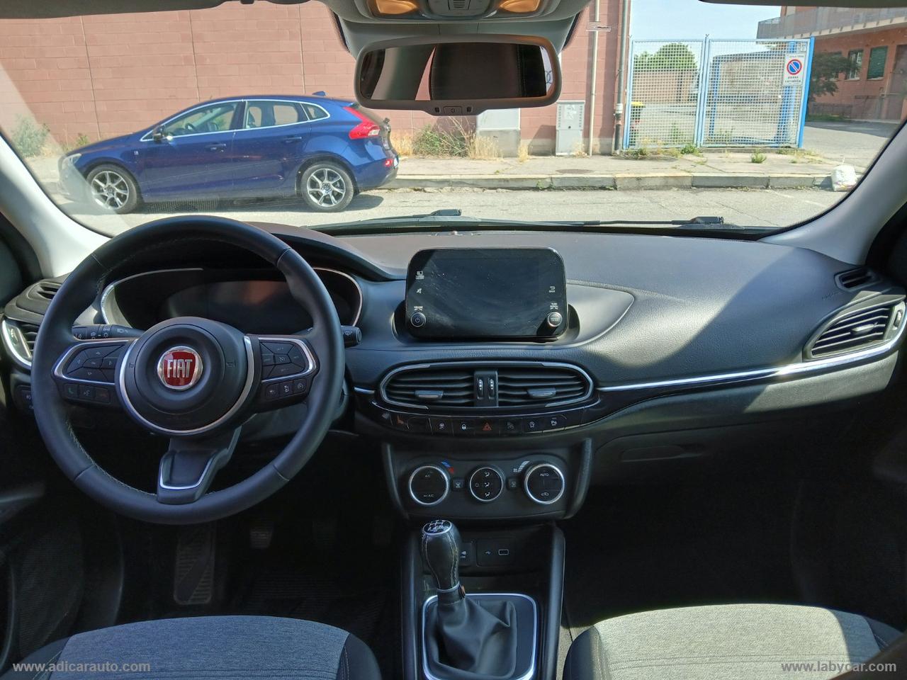 FIAT Tipo 1.0 5 porte Cross