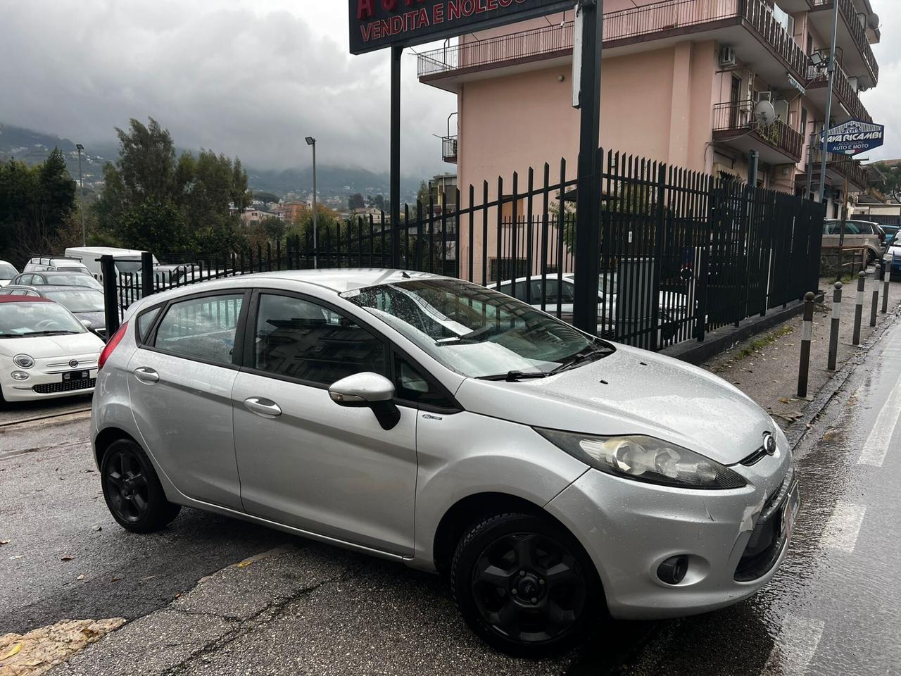 Ford Fiesta 1.4 96CV aut. 5 porte Titanium