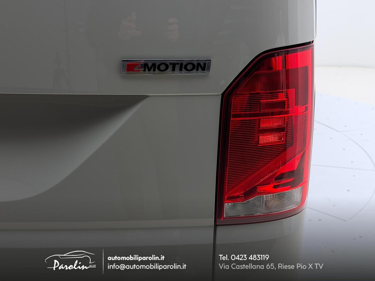 VOLKSWAGEN Caravelle T6.1 4Motion DSG P.C. Cruise 9 posti +IVA