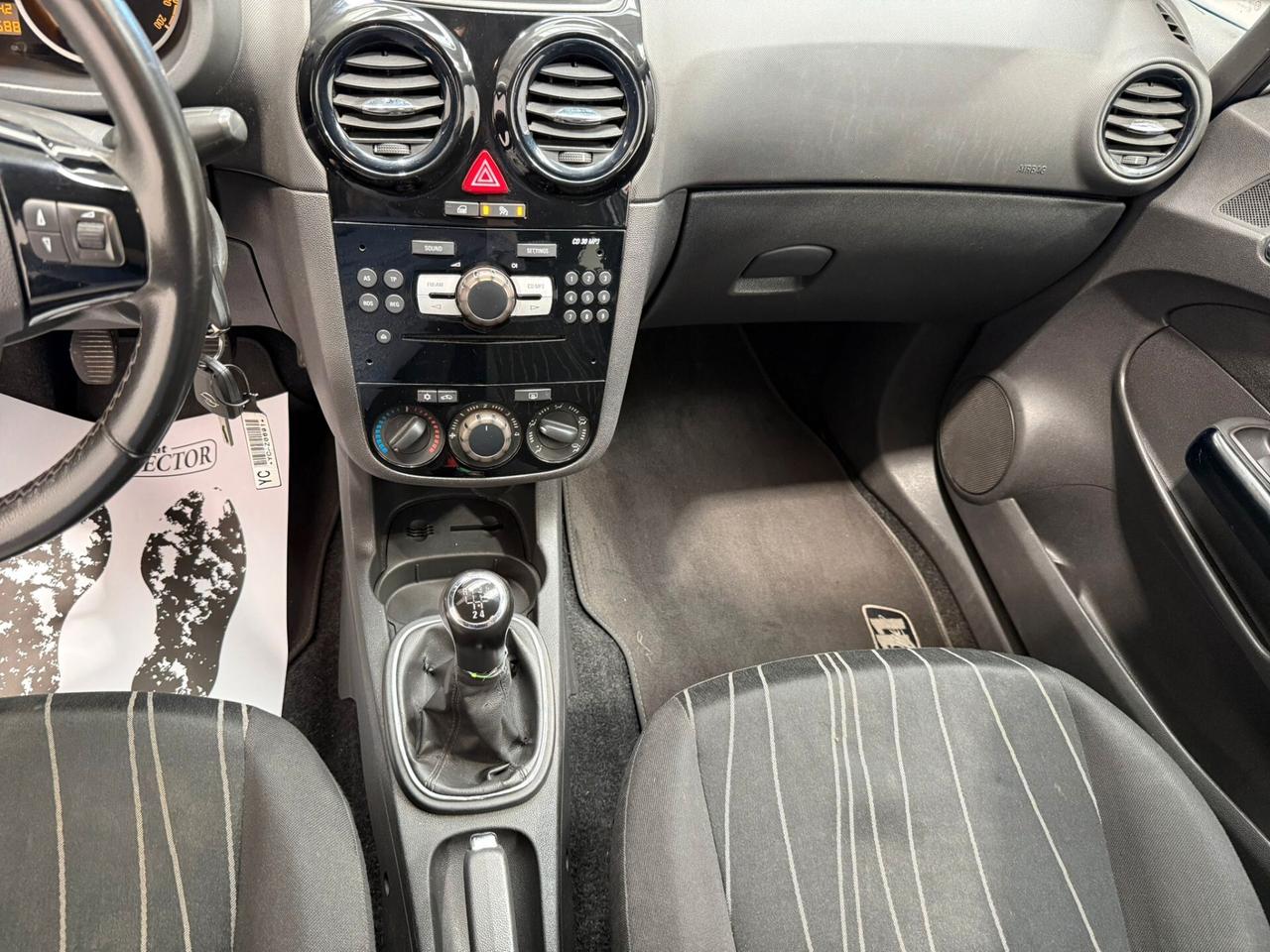 Opel Corsa 1.2 80CV 3 porte GPL-TECH Club