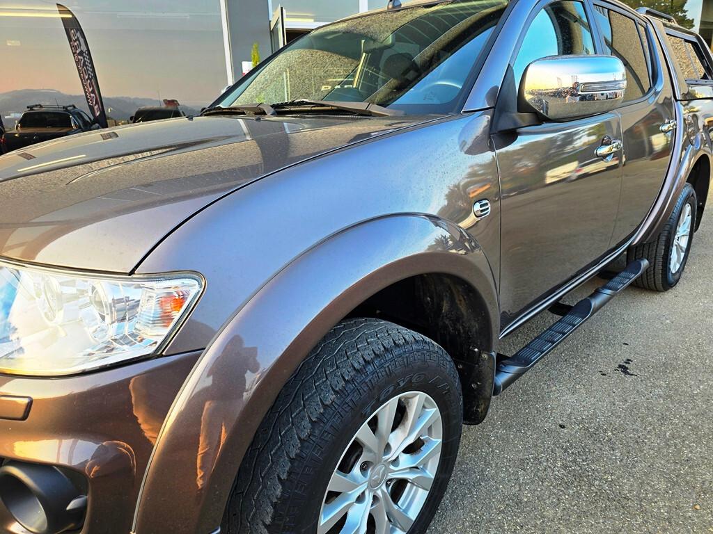 Mitsubishi L200 2.5 DI-D 178 CV INTENSE PLUS