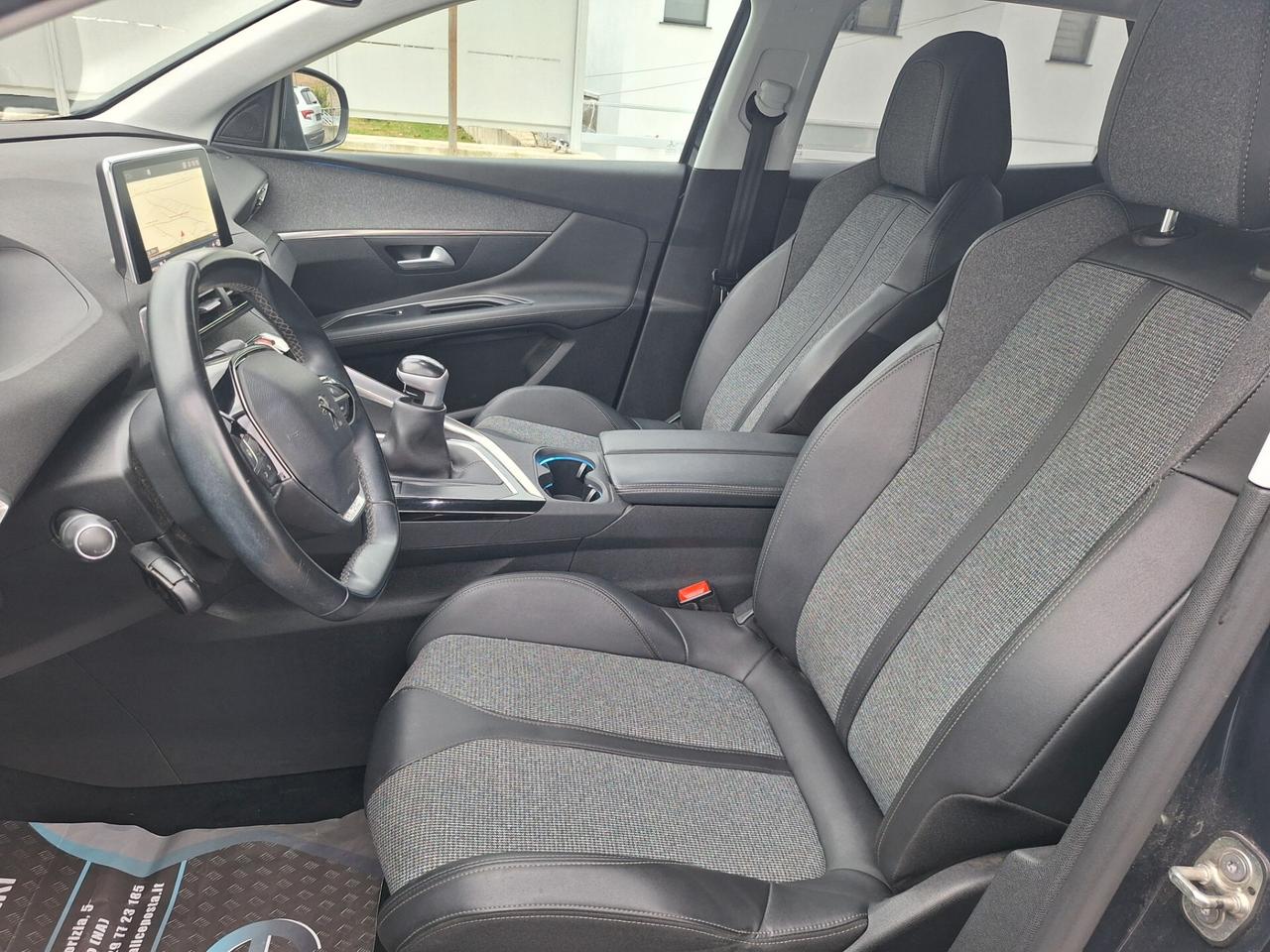 Peugeot 3008 BlueHDi 130 S&S Allure