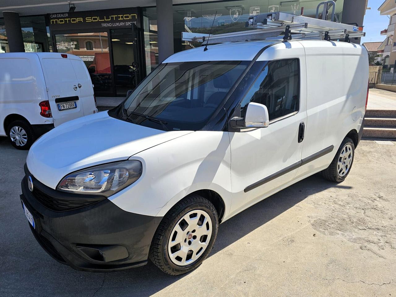 Fiat Doblo t-jet N.p. Sx Cargo - Con Officina Mobile