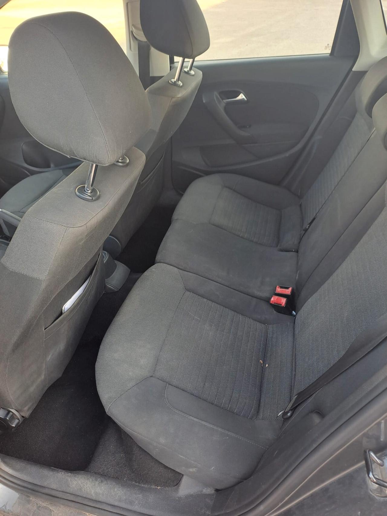 Volkswagen Polo 1.6 5 porte GPL *BASSI CONSUMI*