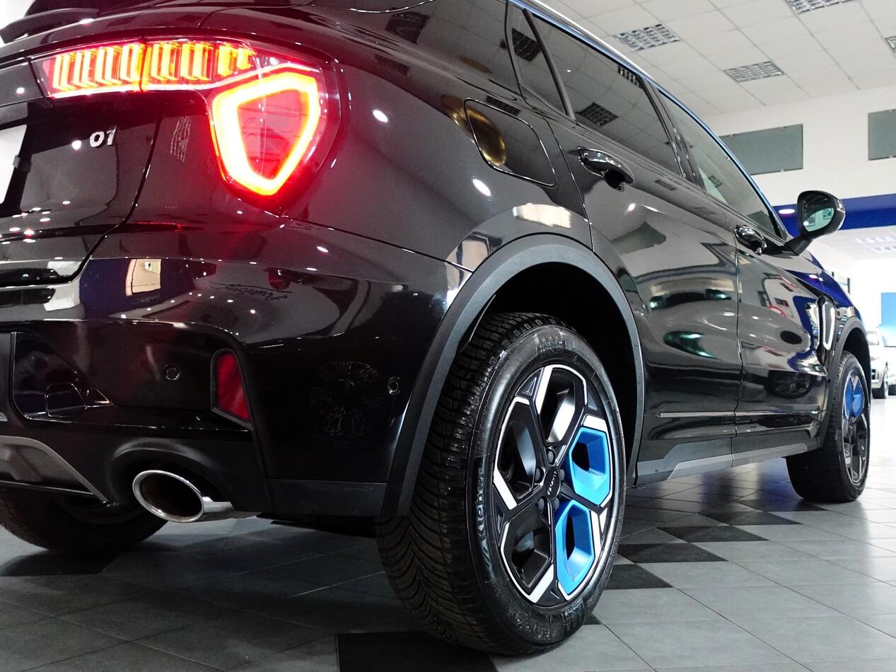 Lynk and Co 01 1.5 BZ 143 CV HEV 01