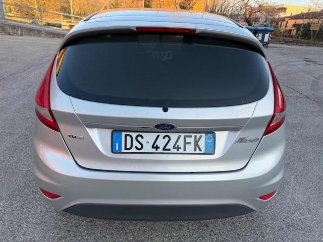 FORD Fiesta 1.4 TDCi 68CV 5p senza nessun lavoro da fare