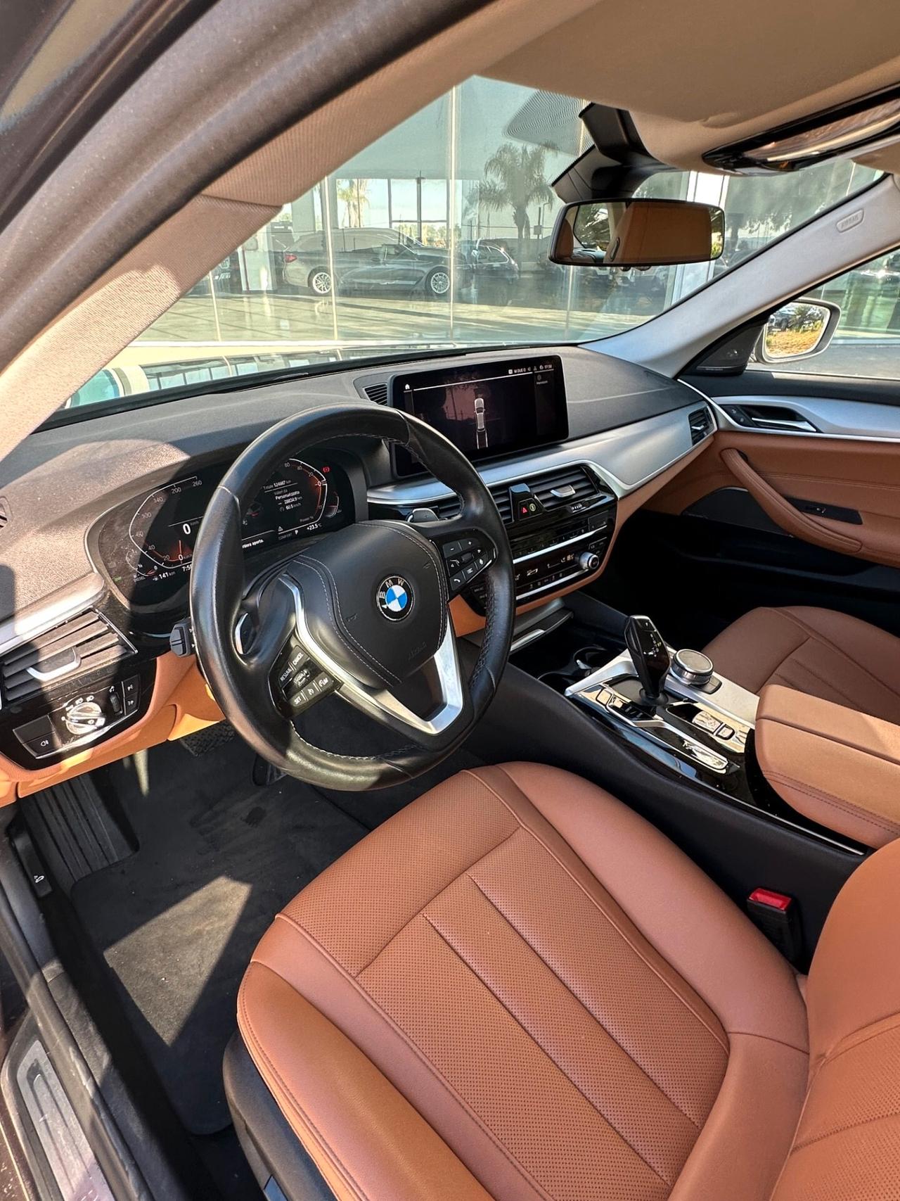 BMW 520 d xdrive Luxury possibilità noleggio no scoring