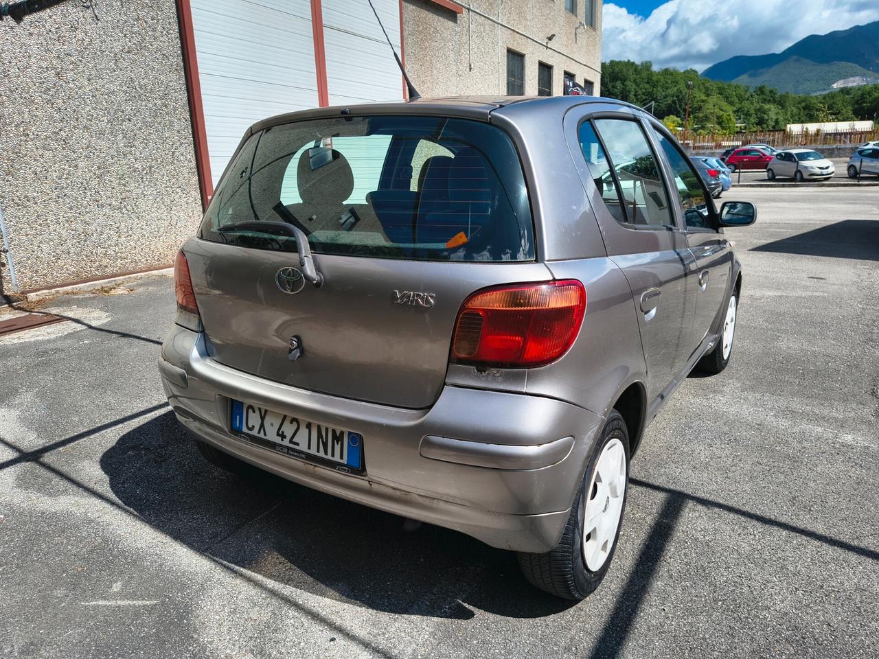TOYOTA YARIS 1.0 65 CV 5 PORTE 145.000 KM