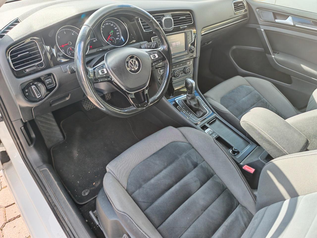 Volkswagen Golf 1.6 TDI 110 CV DSG 5p. Highline BlueMotion Technology