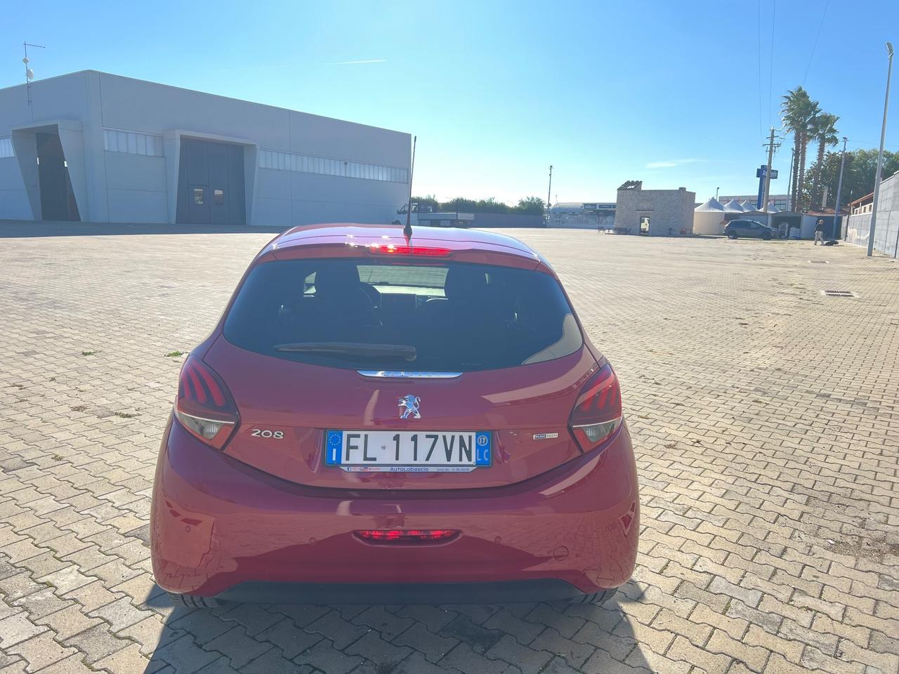 Peugeot 208 1.2 Benzina 82cv 5p. Allure - 2017