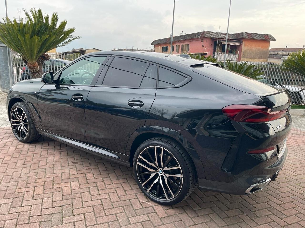 BMW X6 30D M-SPORT X-DRIVE*HEAD-UP*22"*PELLE