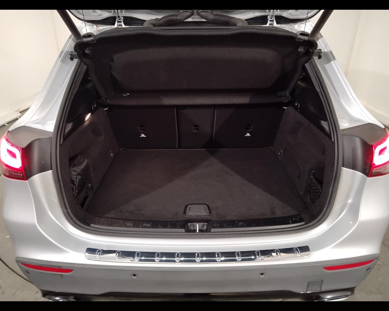 Mercedes-Benz GLA-H247 2020 - GLA 200 Sport Plus auto