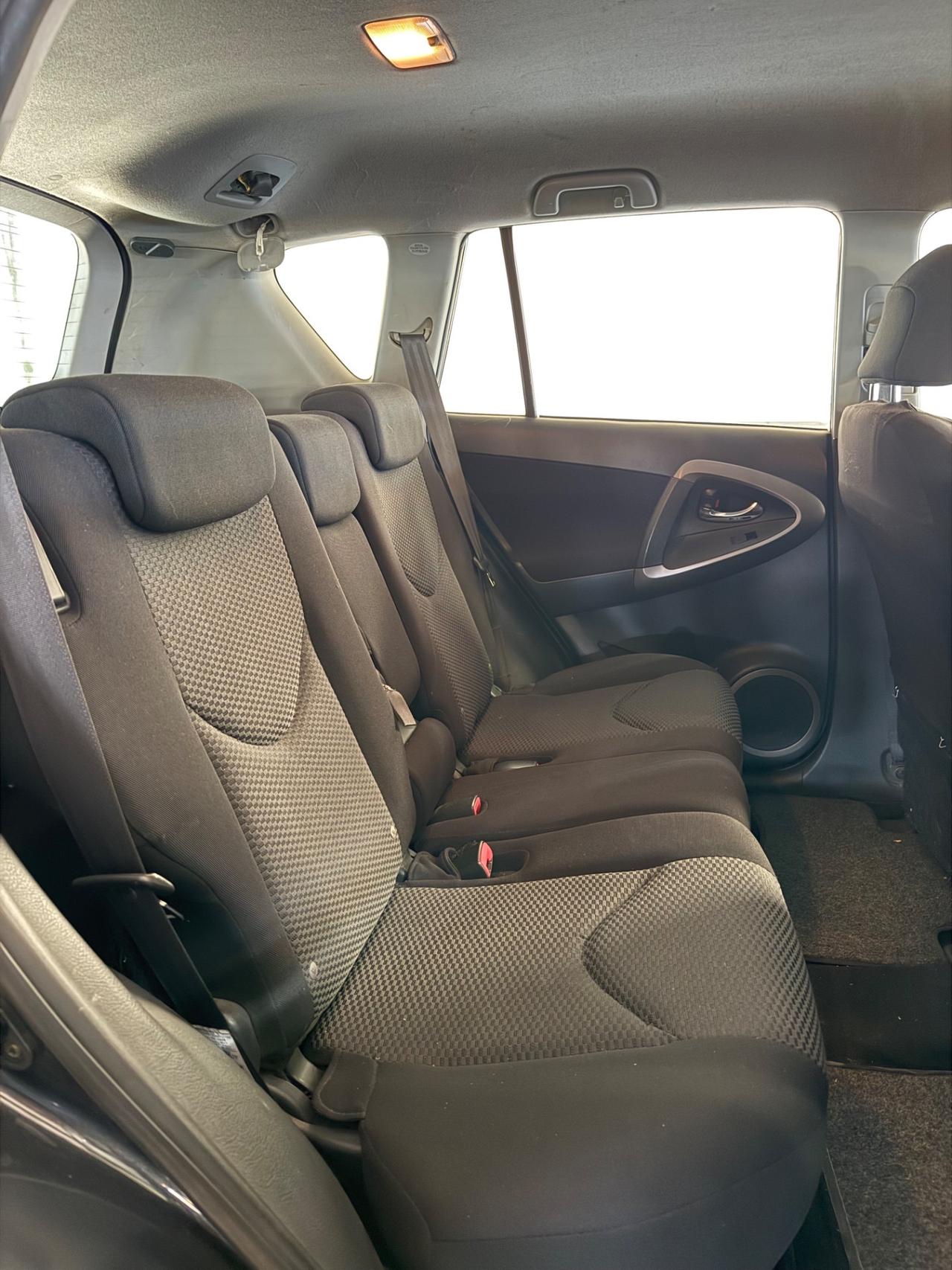 Toyota RAV 4 RAV4 2.2 D-4D 136 CV Luxury