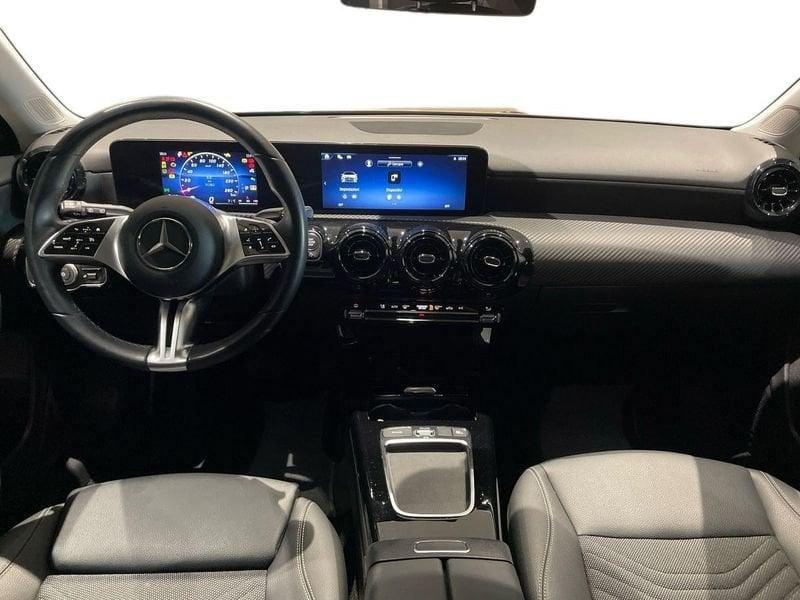 Mercedes-Benz Classe A A 180 d Advanced auto