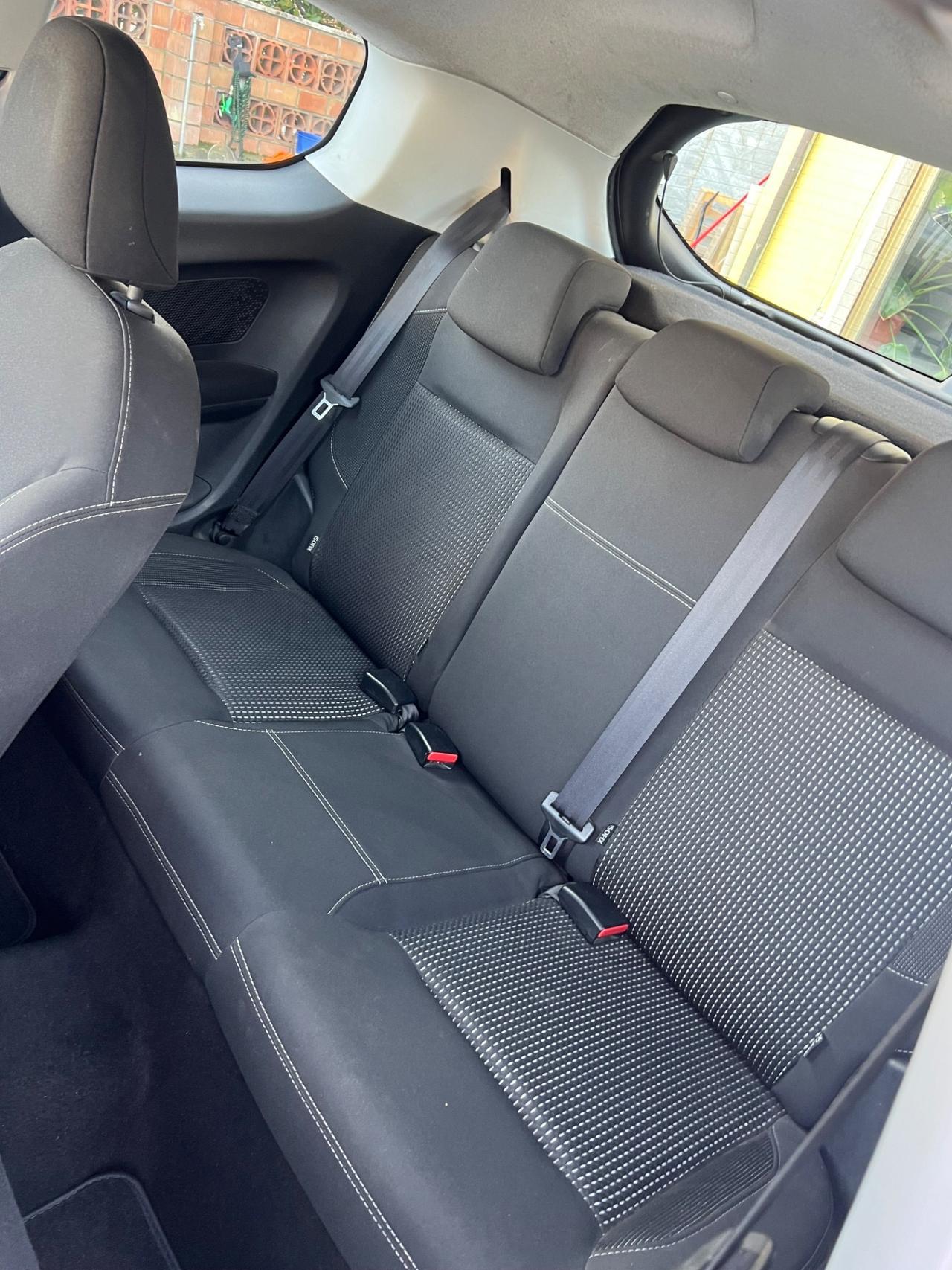 Peugeot 208 PureTech 82 3 porte Allure