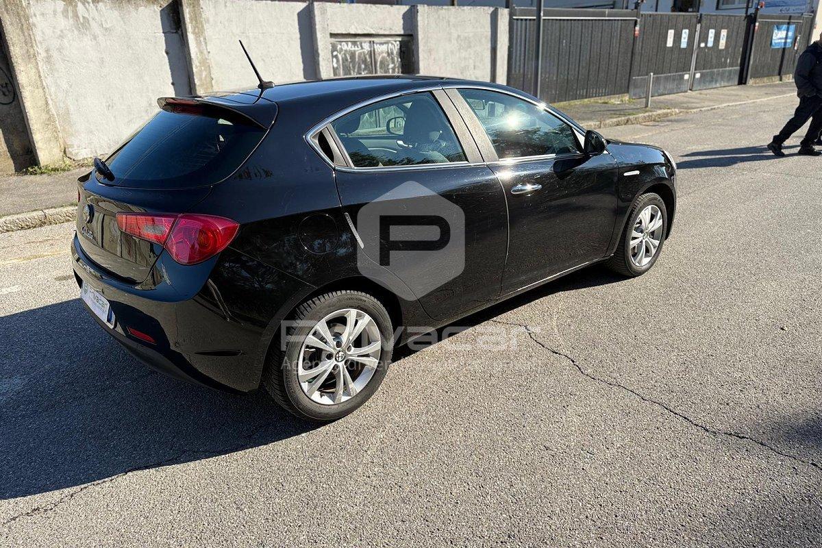 ALFA ROMEO Giulietta 1.4 Turbo MultiAir TCT Exclusive