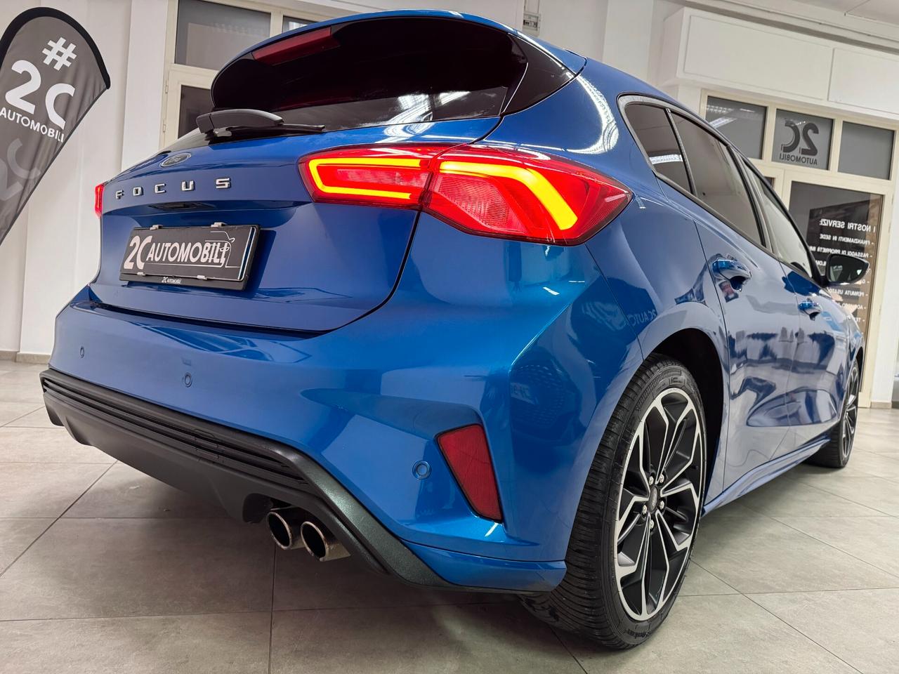 Ford Focus "ST Line" / 1.5 TDCi 120 CV / 2019