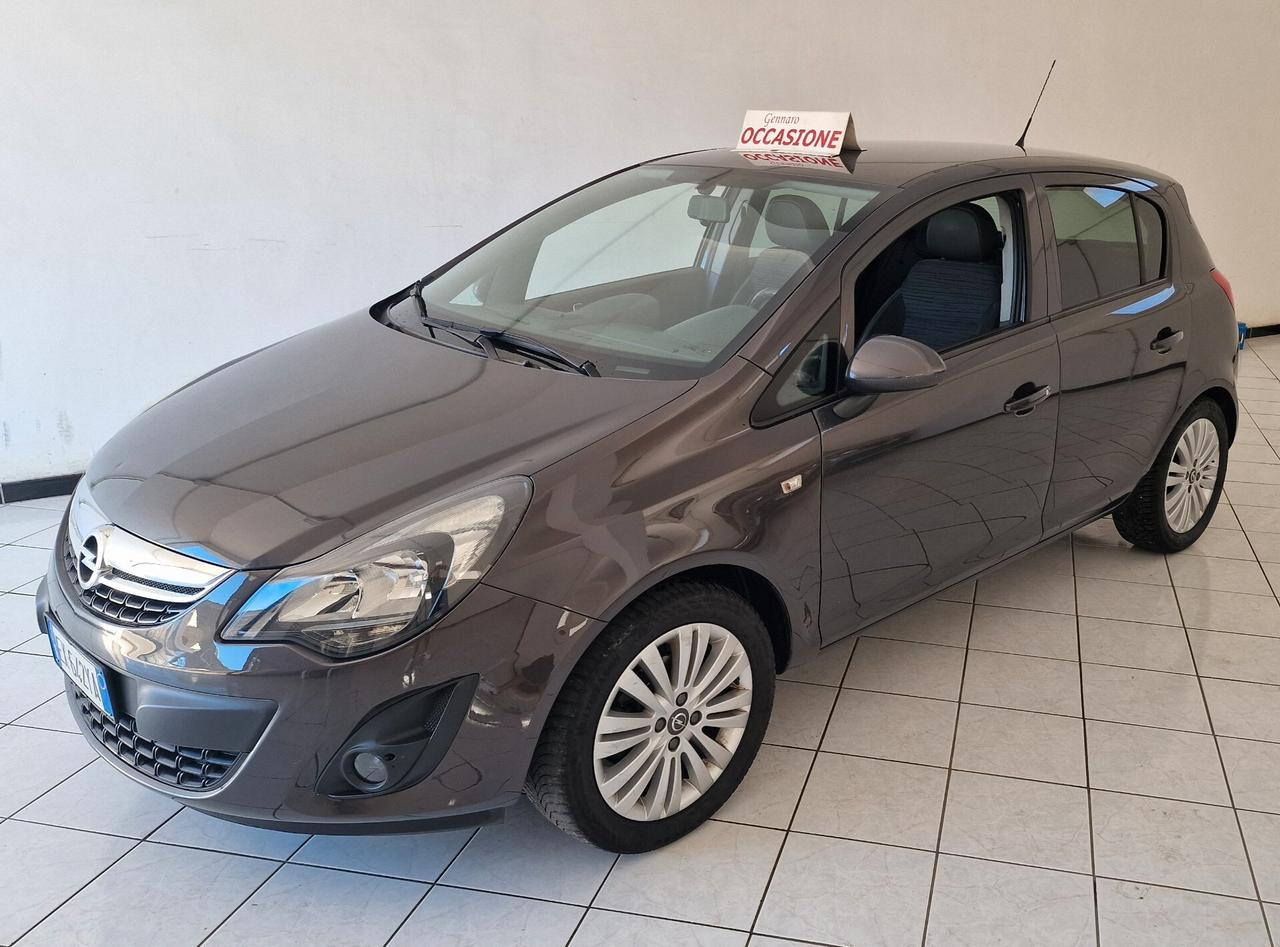 Opel Corsa 1.2 benzina Anno 2014